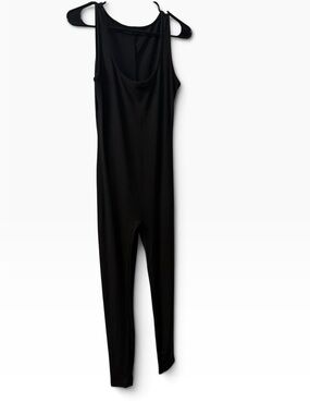 Women’s BlushMark black ribbed form fitting jumpsuit for yoga EUC Size Medium